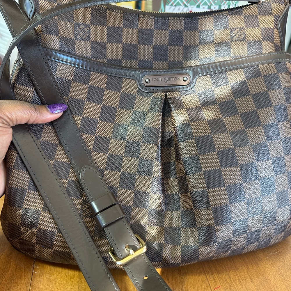 LV-Authentic crossbody